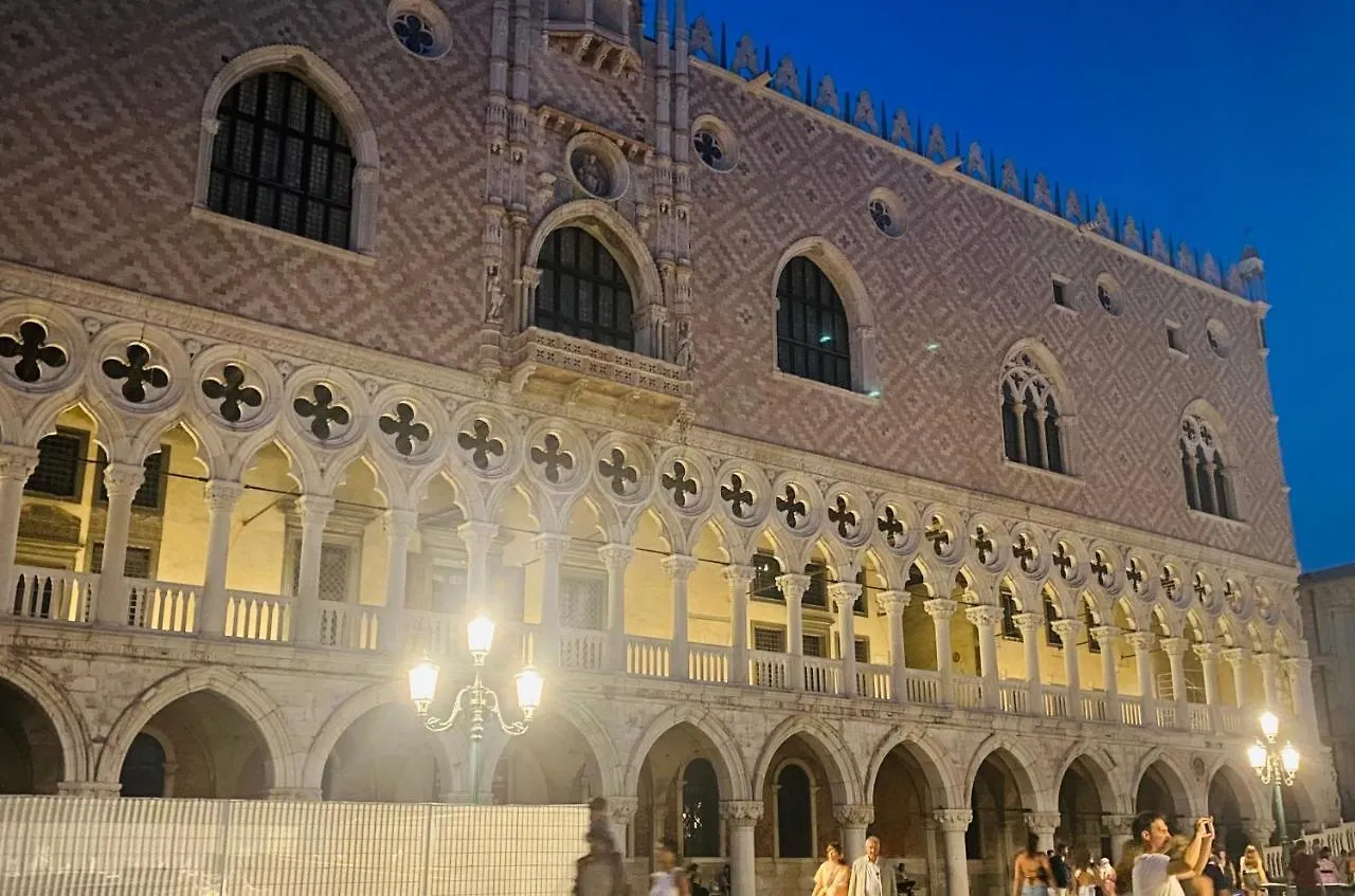 Multiproprieta Venezia Apartamento 0*, Veneza Itália